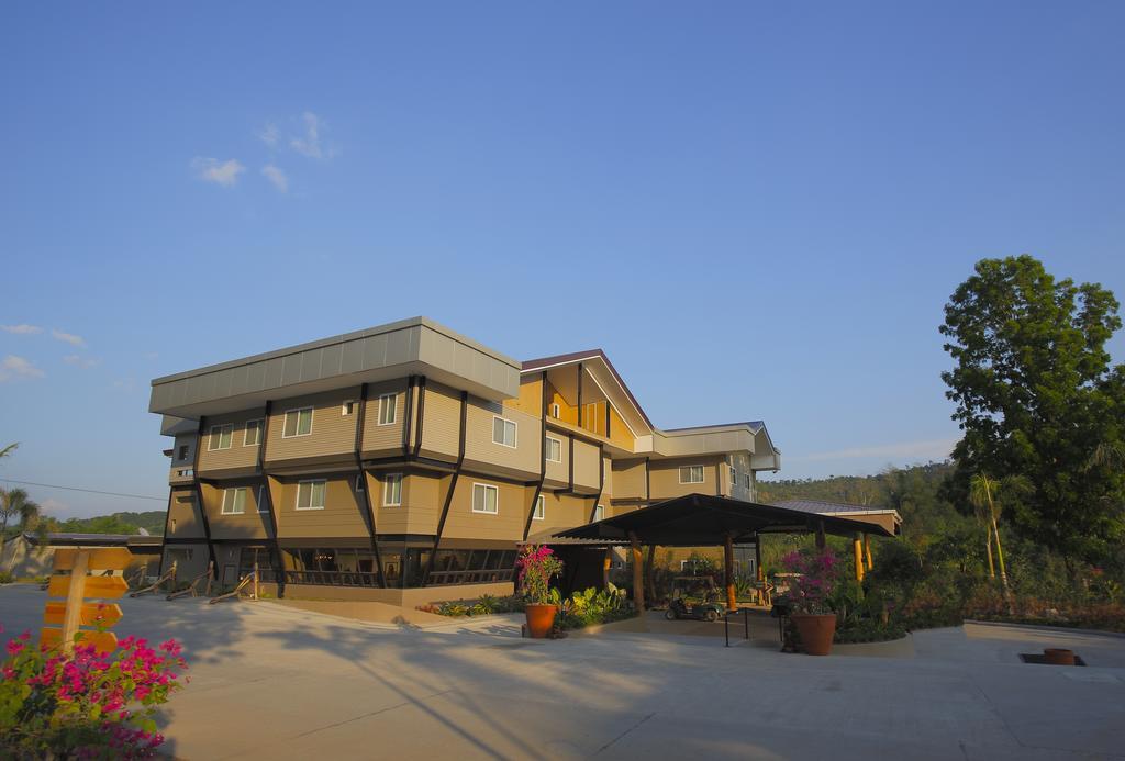 Clark Field Green Canyon Leisure Farms מראה חיצוני תמונה