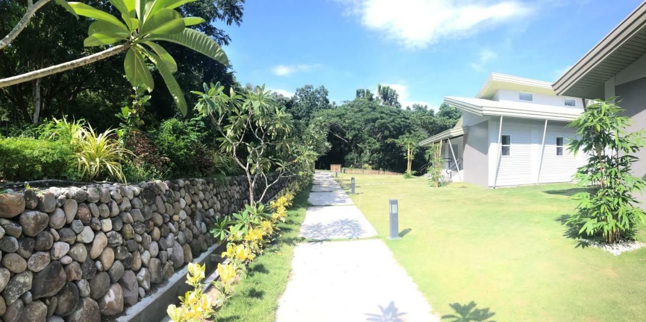 Clark Field Green Canyon Leisure Farms מראה חיצוני תמונה